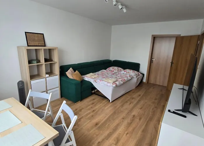 아파트 Astrid 포프라트